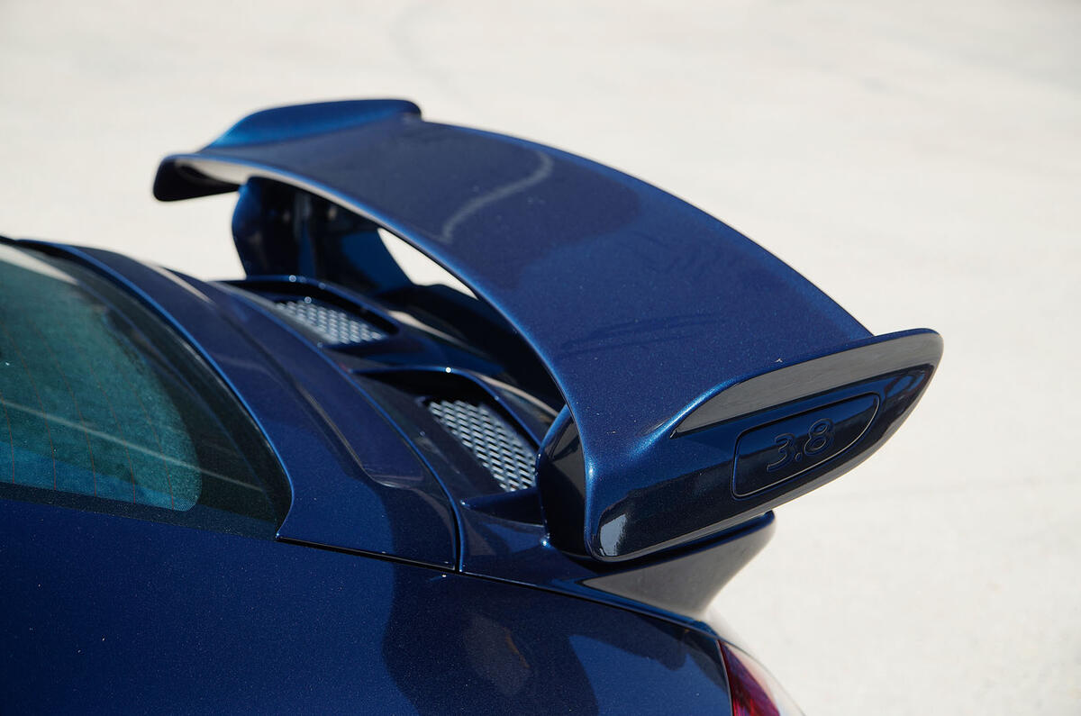 Porsche 911 GT3 triple test