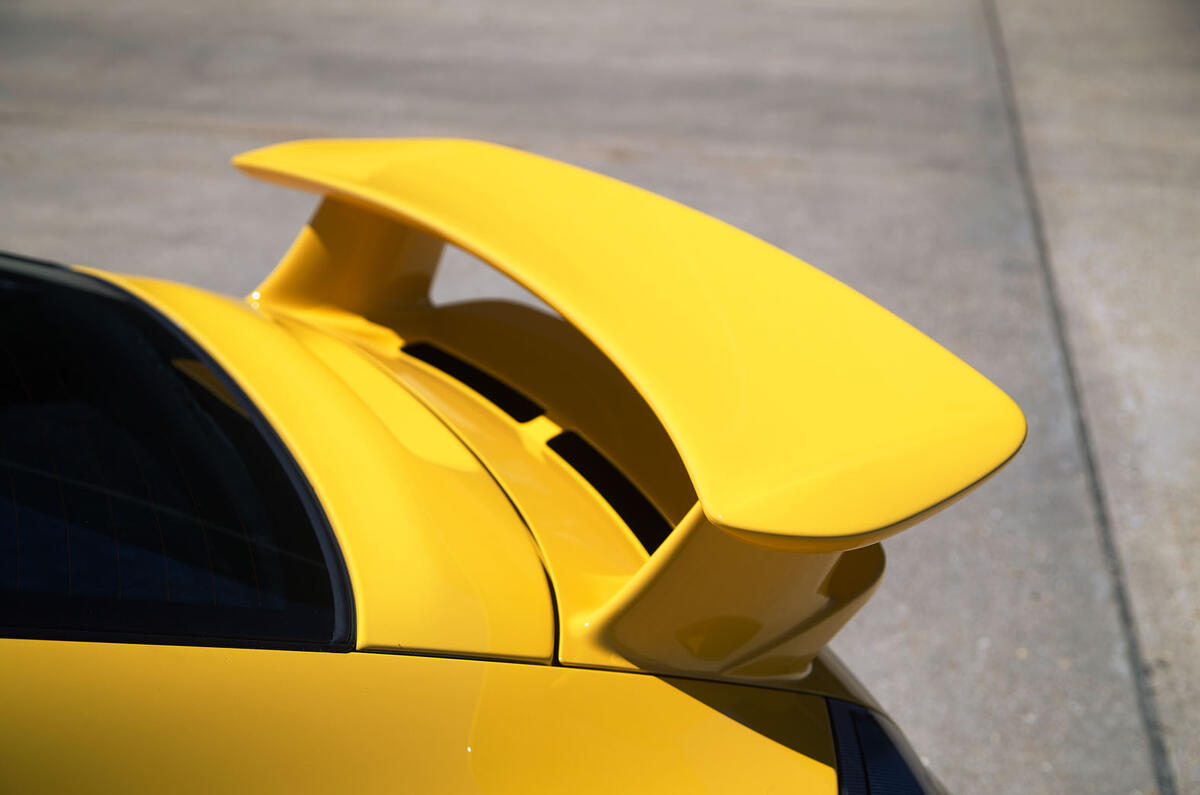 Porsche 911 GT3 triple test