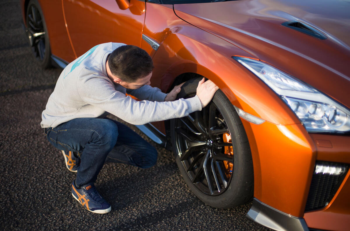 Nissan GT-R roadtrip 