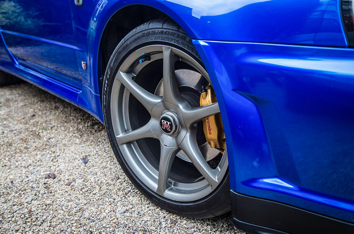 Nissan Skyline GT-R V-Spec R34