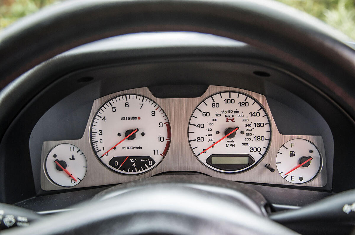 Nissan Skyline GT-R V-Spec R34