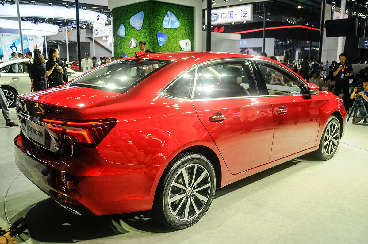 Roewe i6