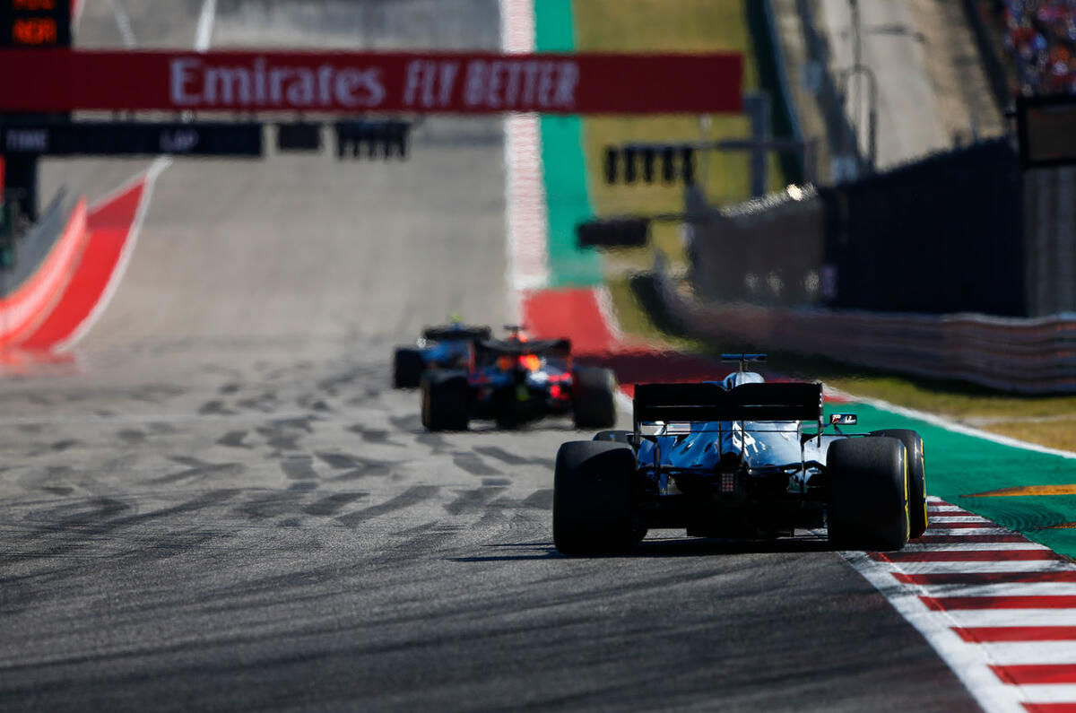 Lewis Hamilton wins sixth driver's world championship - kerb