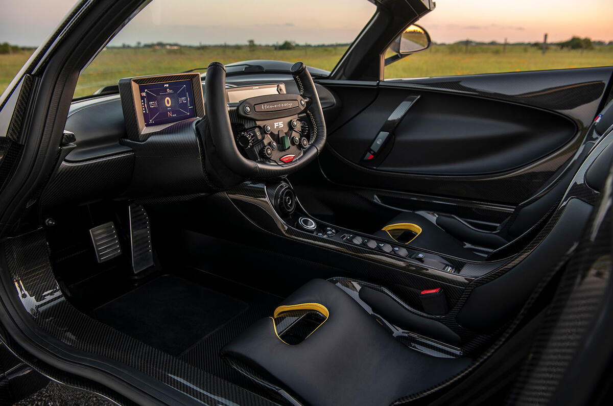Hennessey Venom F5 Revolution Roadster interior