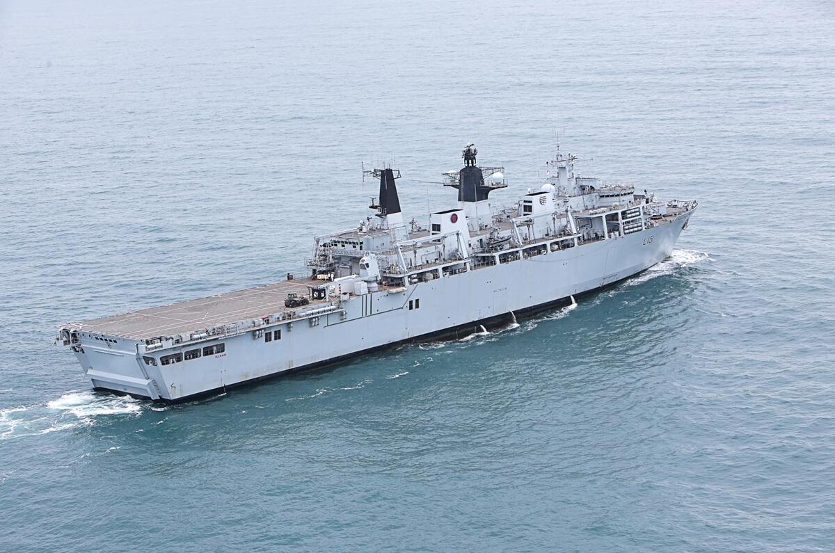 HMS Bulwark - Christmas road test