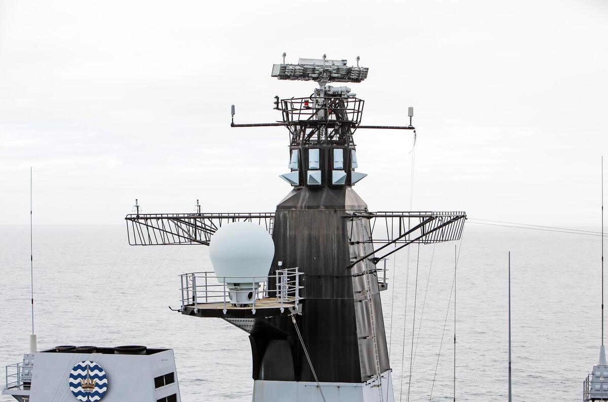 HMS Bulwark - Christmas road test