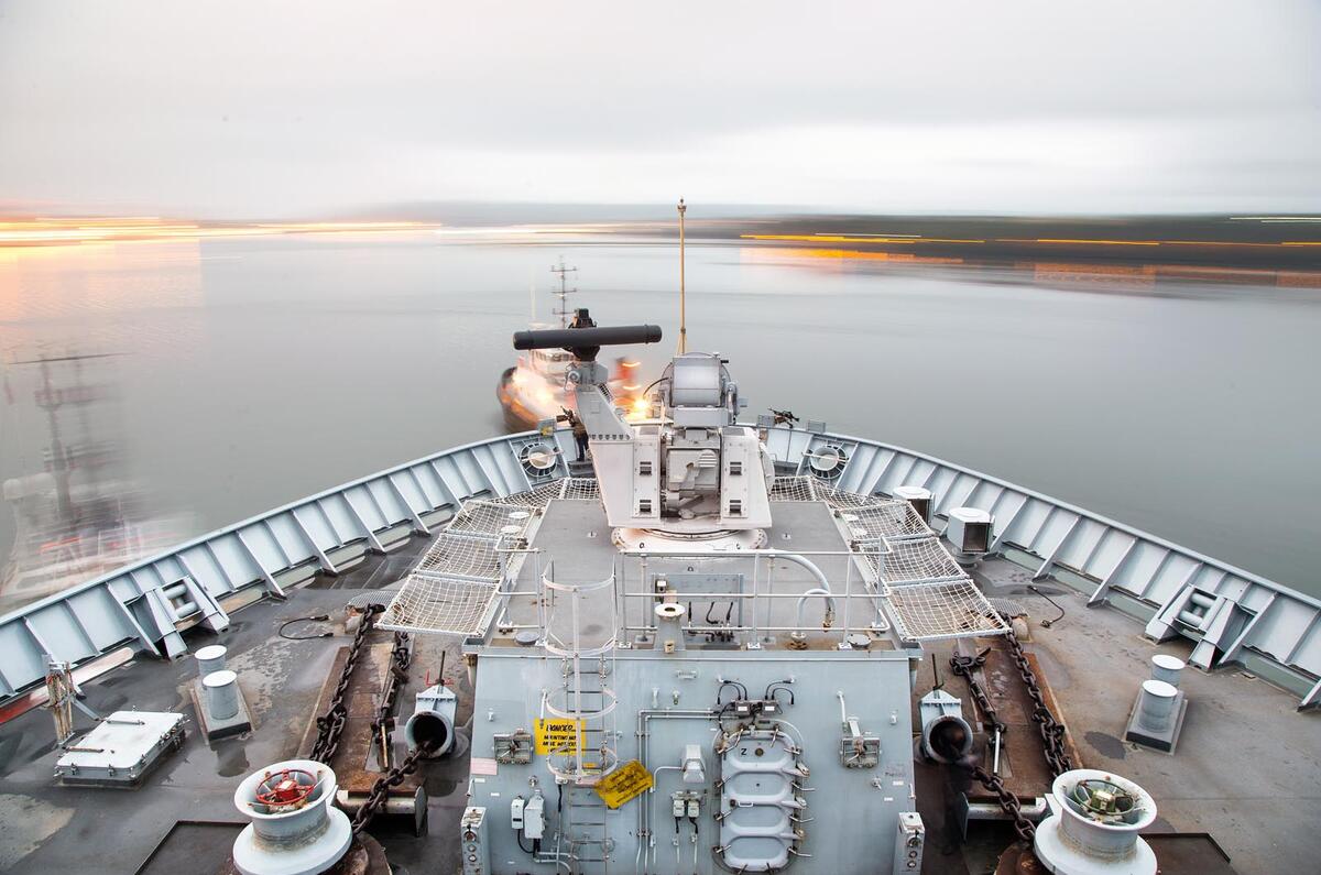 HMS Bulwark - Christmas road test