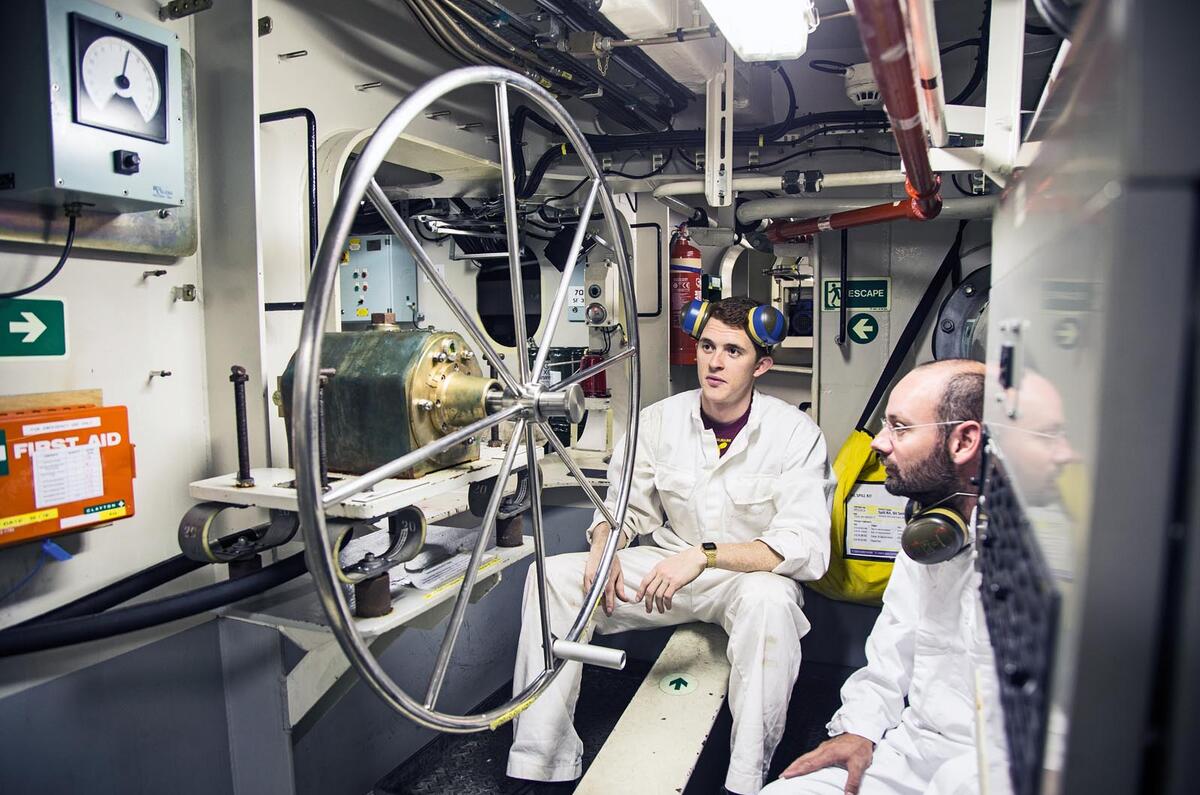 HMS Bulwark - Christmas road test