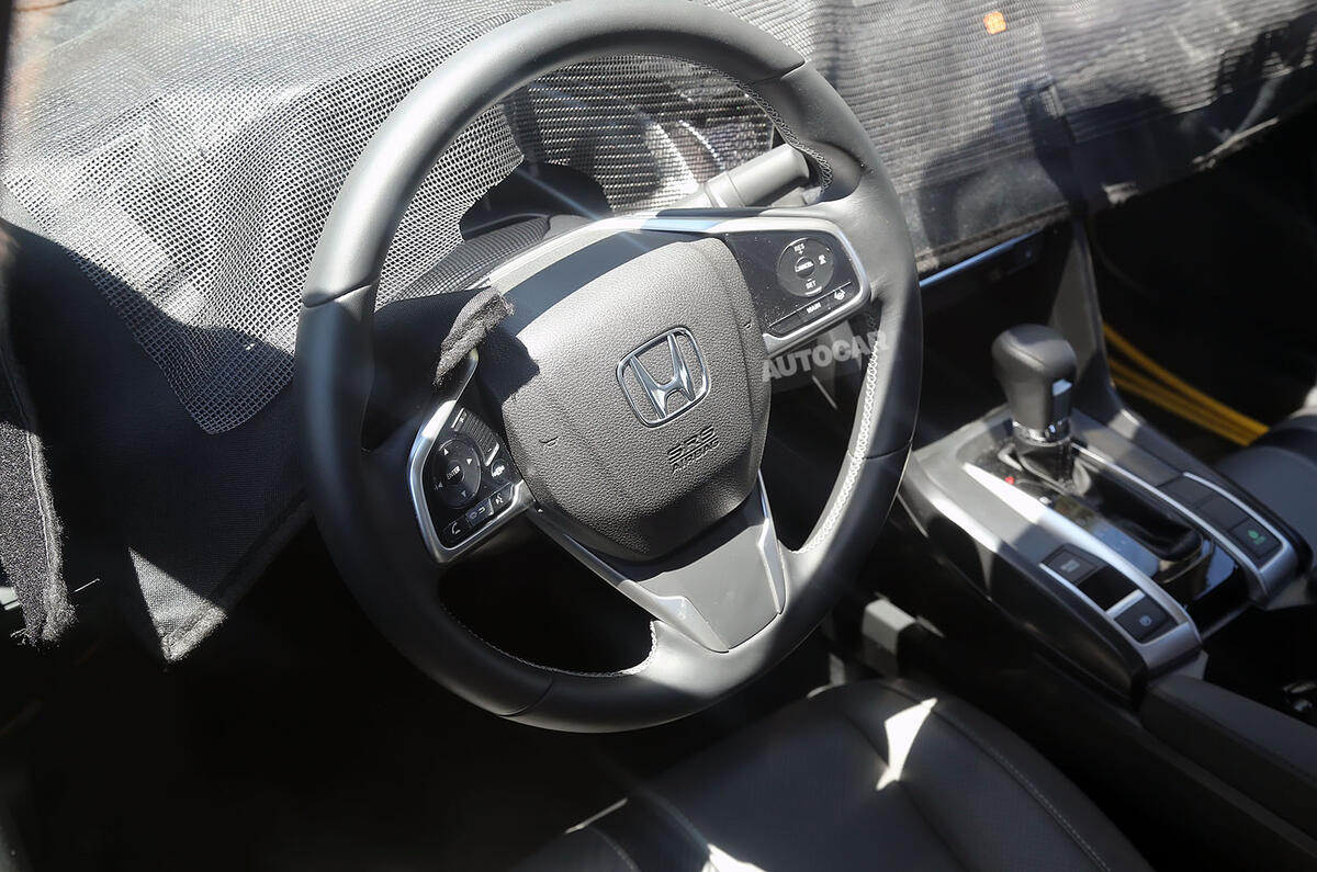 2017 Honda Civic spy picture