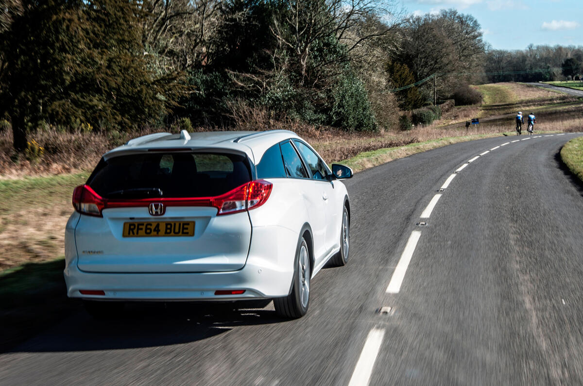 2015 Honda Civic Tourer 1.6 i-DTEC 120 EX Plus review ... 2015 Honda Civic Tourer 1.6 i-DTEC 120 EX Plus review ...