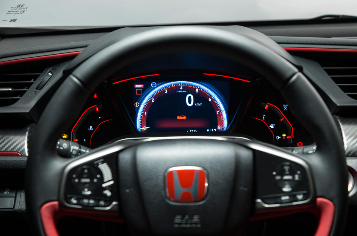 Honda Civic Type R Unveiled at Geneva Motor Show 2017 | Autocar Honda Civic Type R Unveiled at Geneva Motor Show 2017 | Autocar