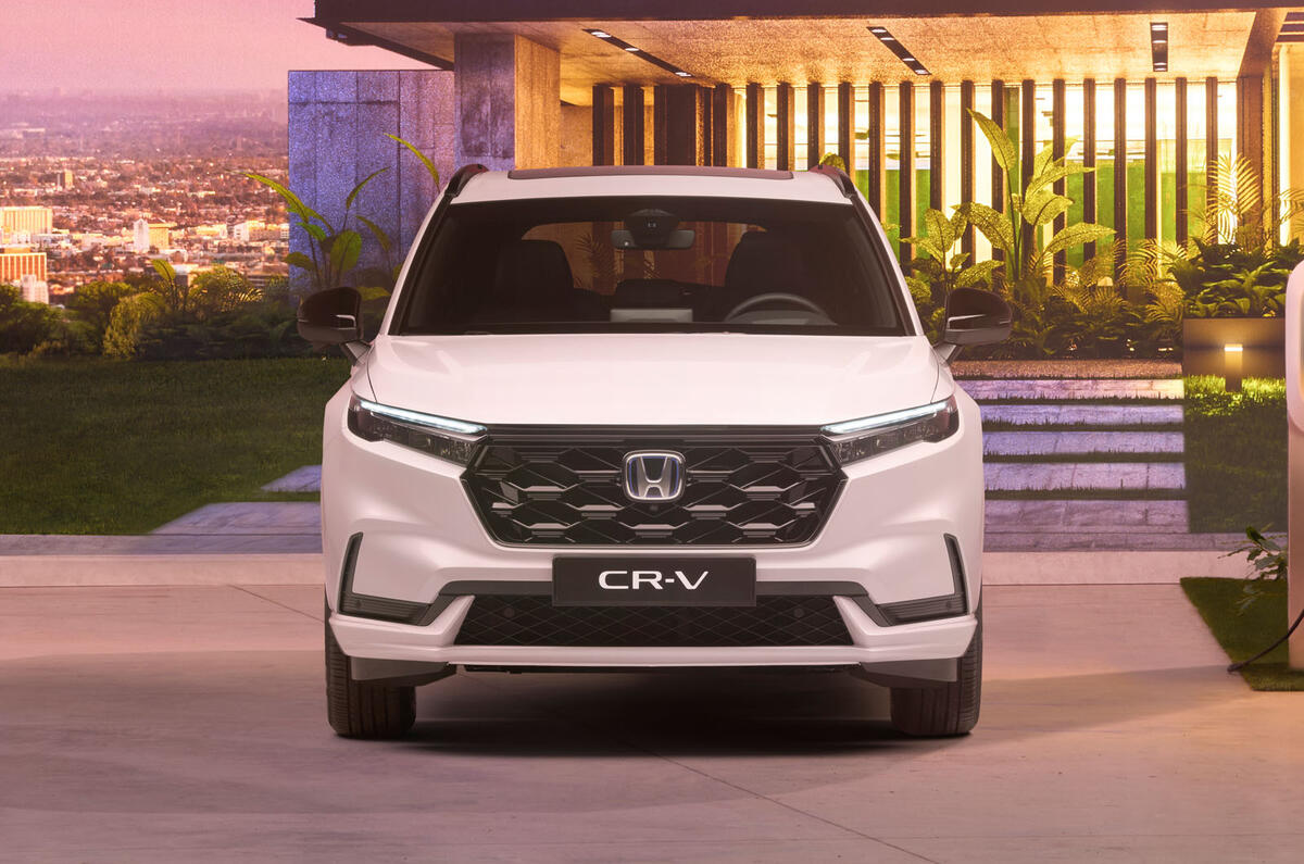 Honda CRV 2023 front Honda CRV 2023 front
