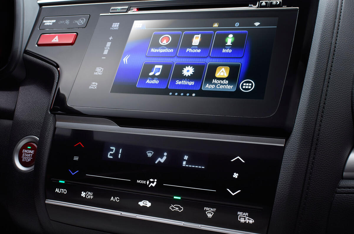 Honda Connect will be used in the new Jazz Honda Connect will be used in the new Jazz