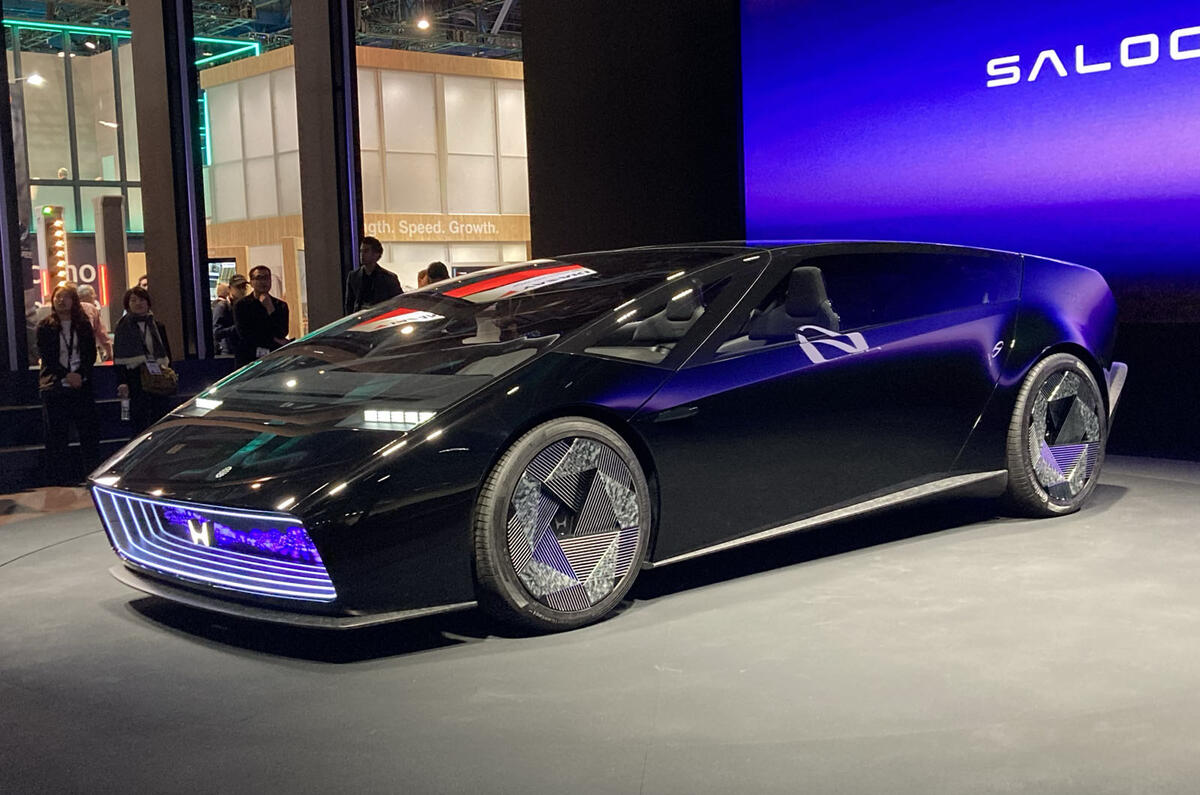 Honda saloon 0 Series concept at CES 4 Honda saloon 0 Series concept at CES 4