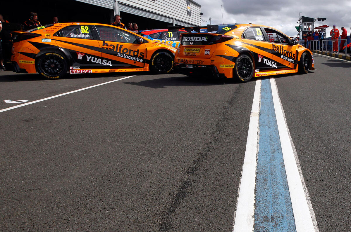 BTCC 2016: Brands Hatch season finale