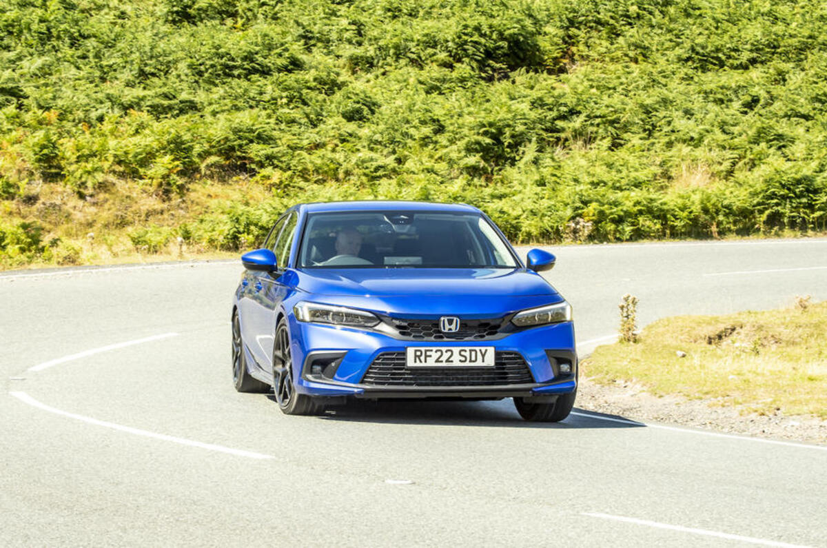 honda civic ehev blue 147