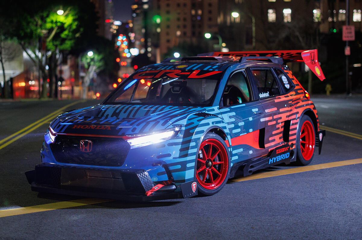 Honda CR V Hybrid racer static front Honda CR V Hybrid racer static front