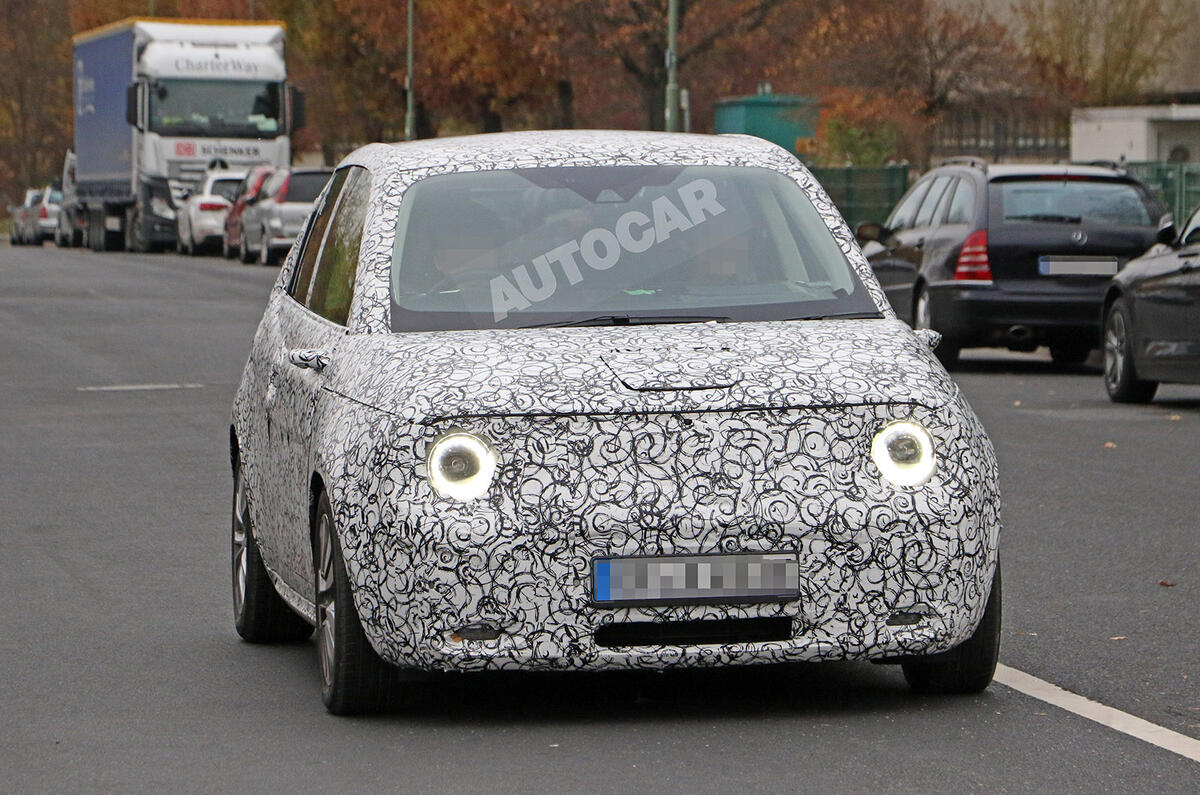 Honda Urban EV spied on the road - headlights