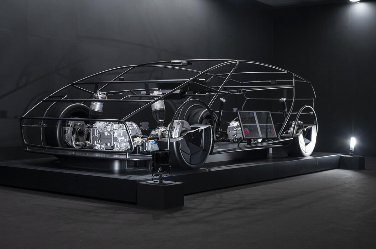 Honda Series 0 Saloon shall display Honda Series 0 Saloon shall display