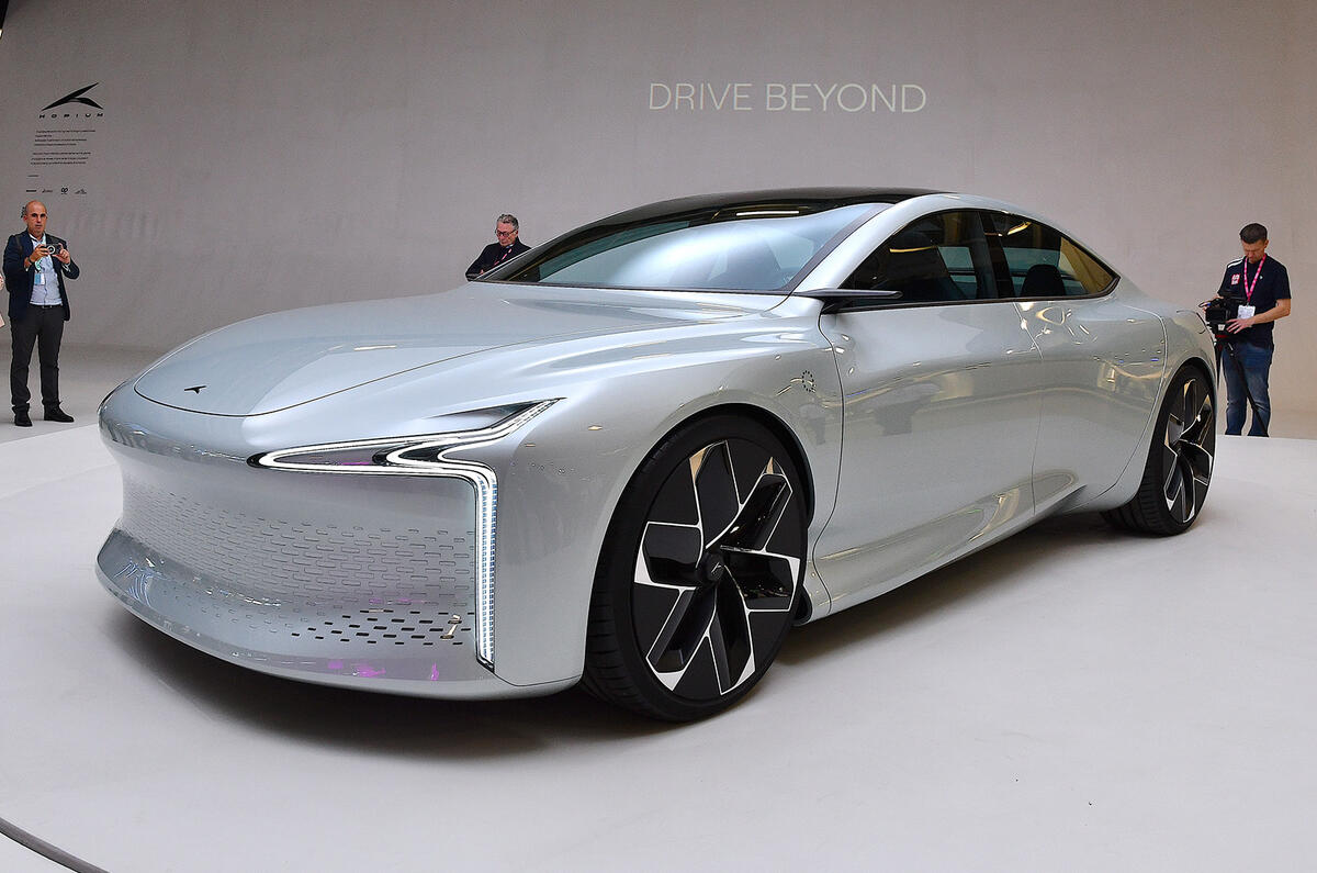 hopium machina paris motor show 01 front static hopium machina paris motor show 01 front static