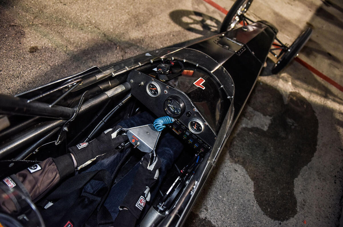 Drag racer