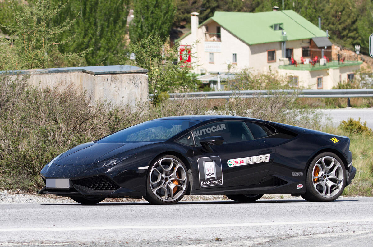 2017 Lamborghini Huracán Superleggera