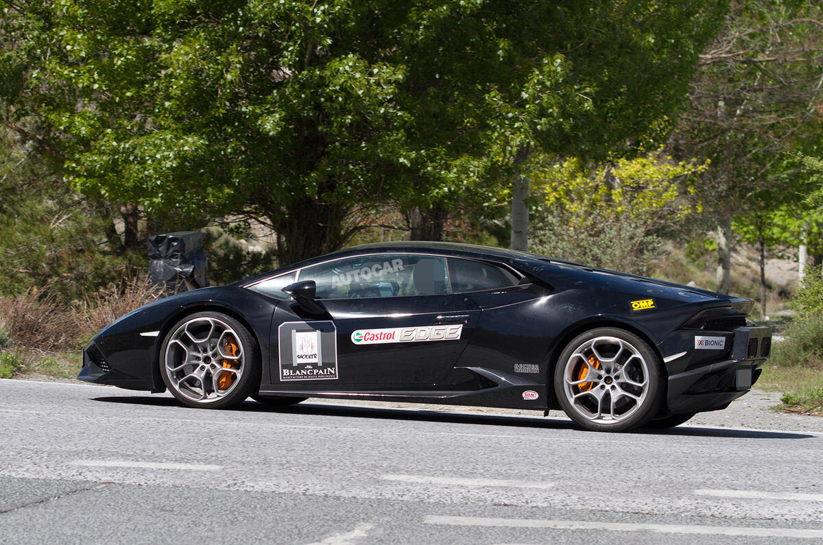 2017 Lamborghini Huracán Superleggera