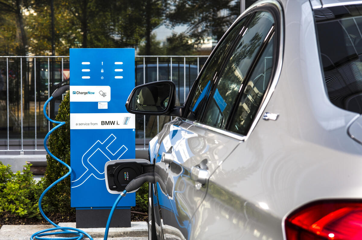 Hybrid charger
