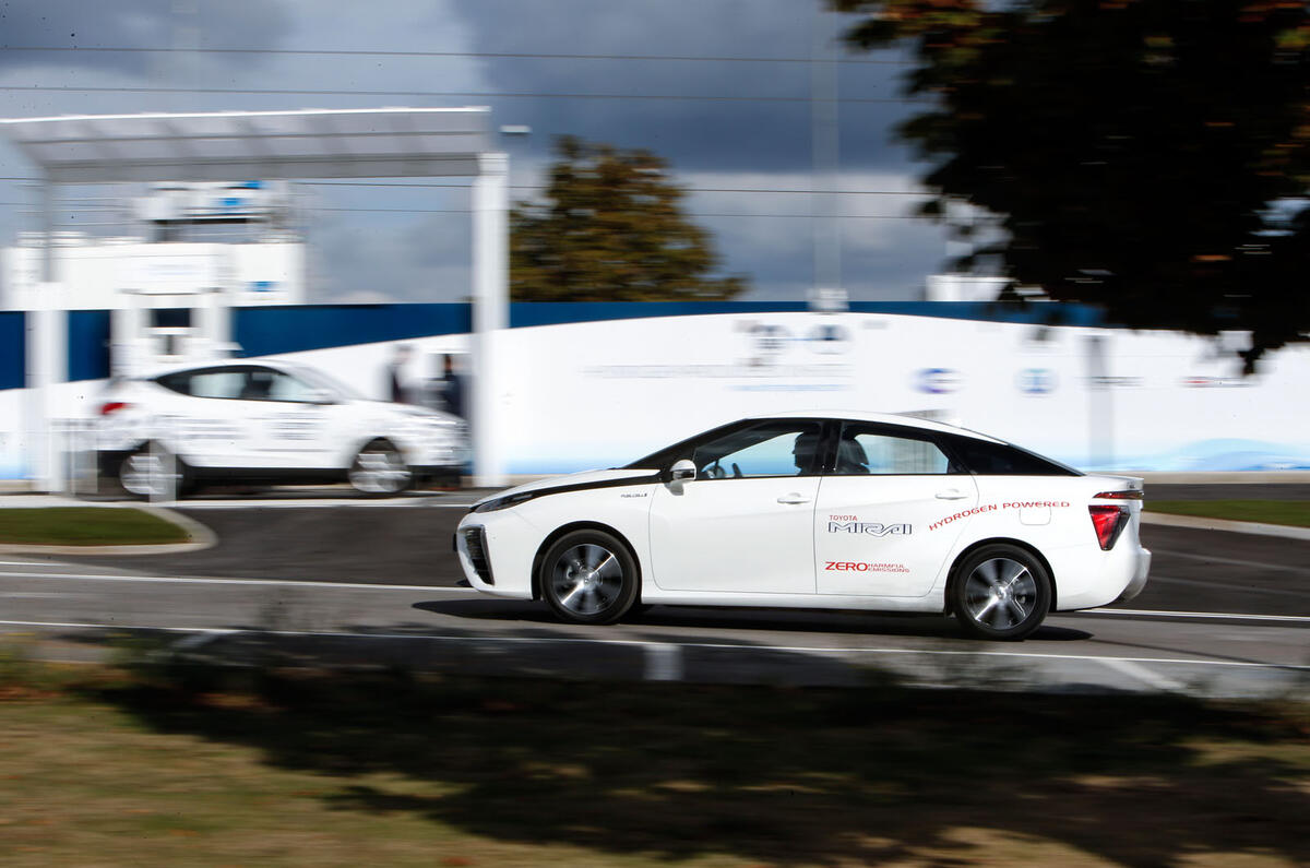 How far have hydrogen-powered cars come?
