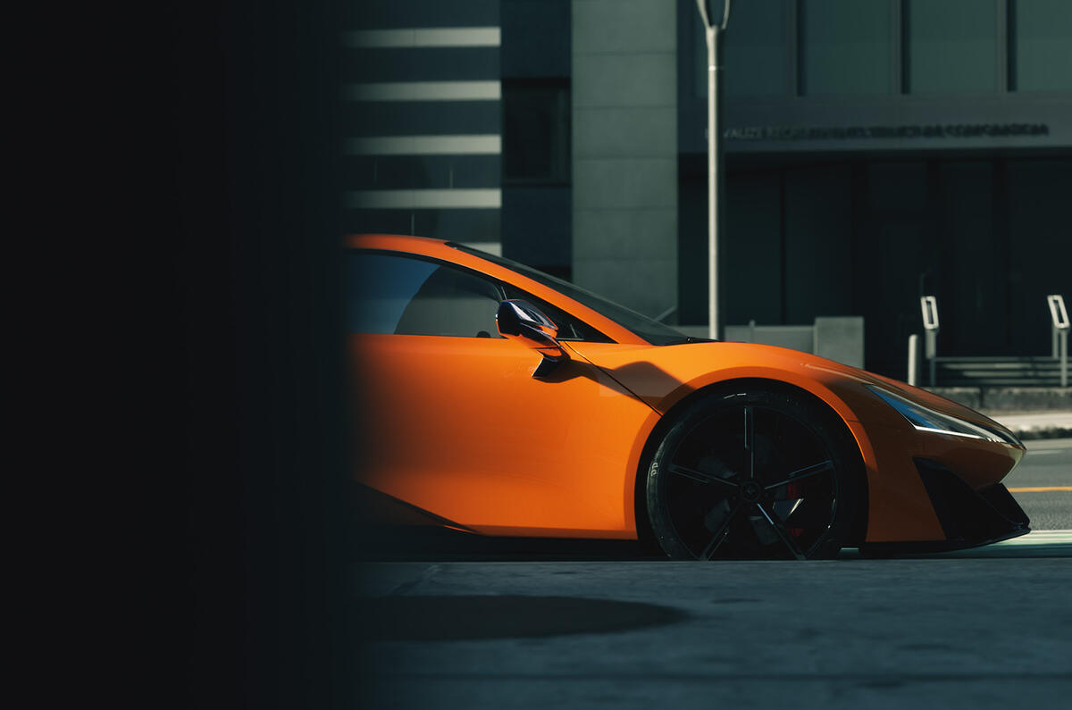 Hyper SSR front quarter