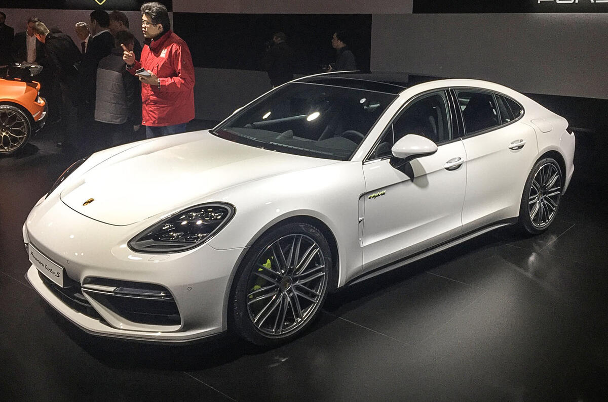 Porsche Panamera Turbo S E-Hybrid Porsche Panamera Turbo S E-Hybrid