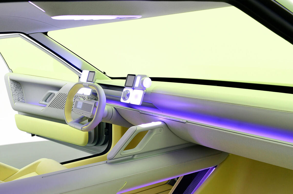 Hyundai Concept Three dashboard