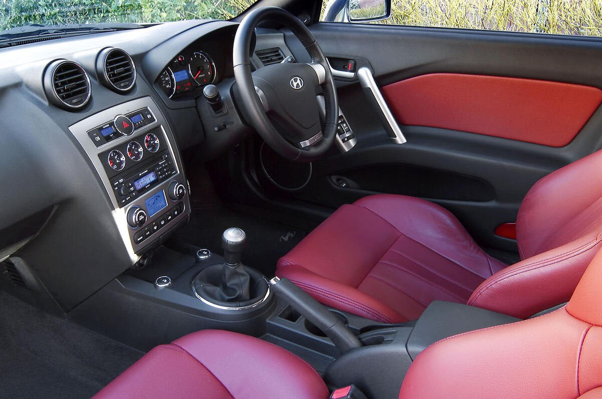 Hyundai Coupe
