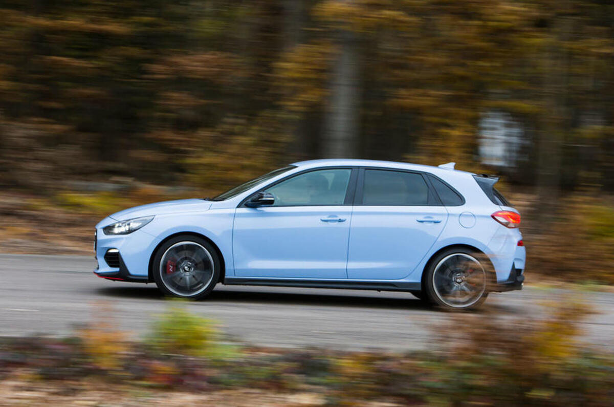 hyundai i30n side profile hyundai i30n side profile