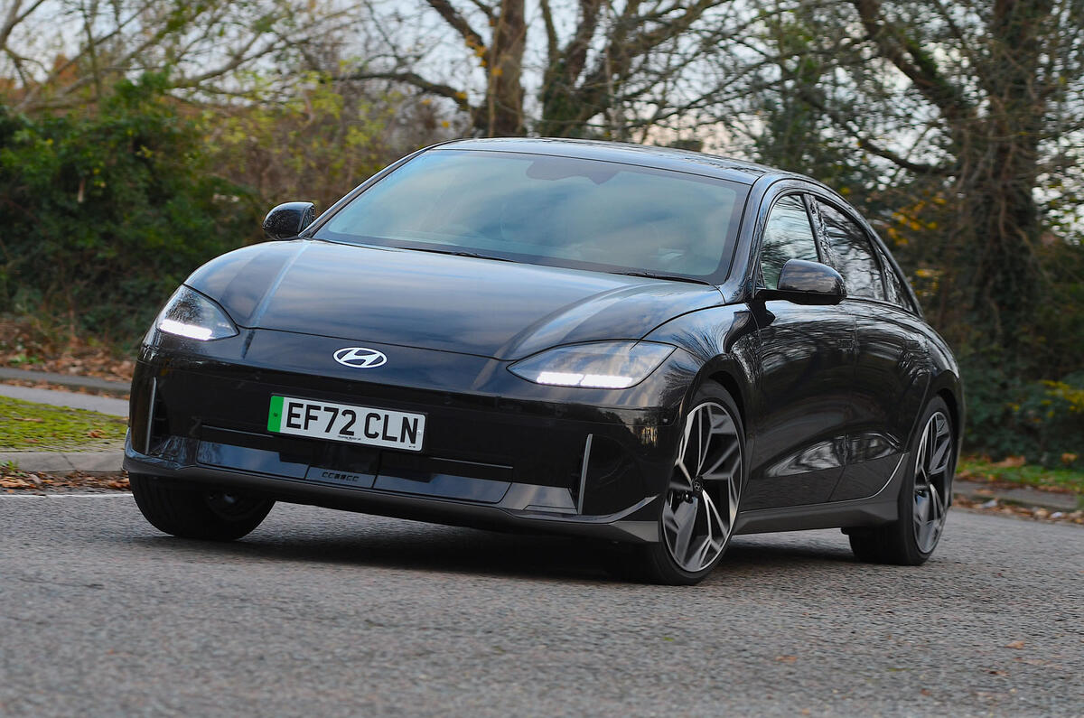 Hyundai Ioniq 6 2022 front quarter tracking