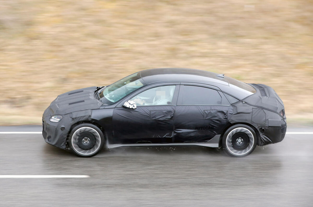 Hyundai Ioniq 6 prototype 15947 Hyundai Ioniq 6 prototype 15947