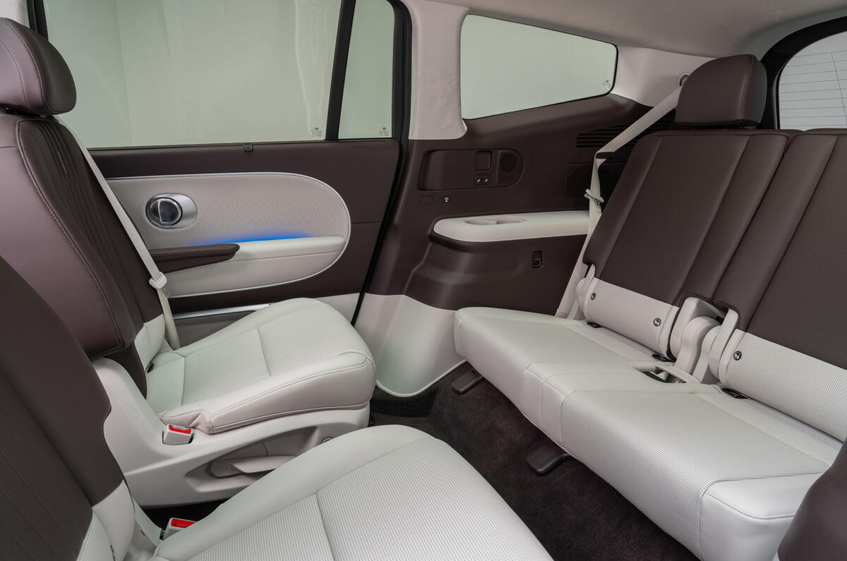 Hyundai Ioniq 9 rear seats Hyundai Ioniq 9 rear seats