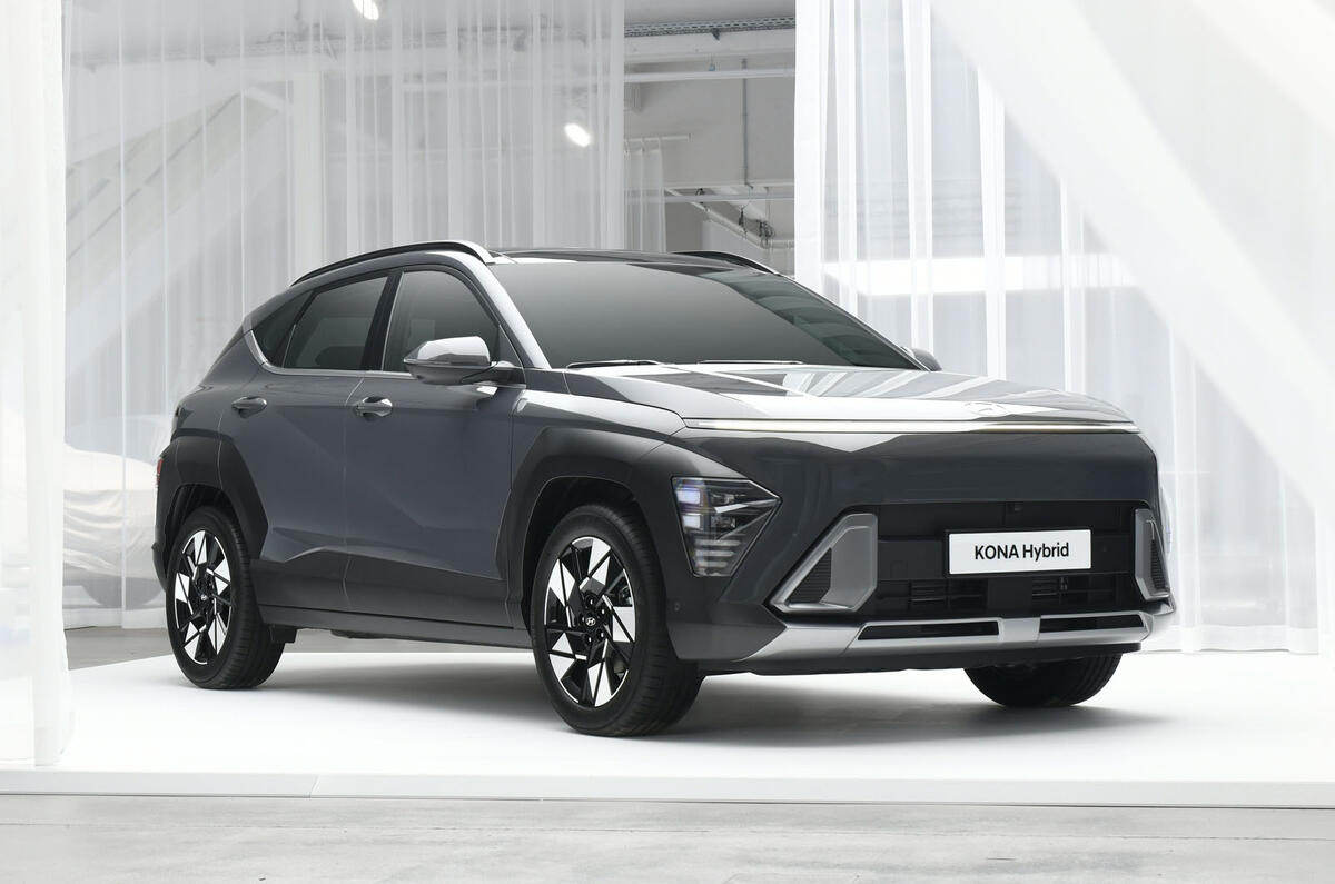 Hyundai Kona 2023 front quarter static
