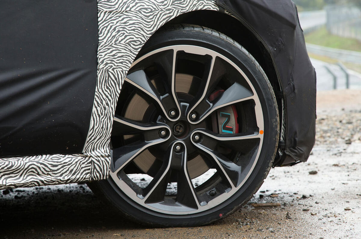 Hyundai i30N prototype