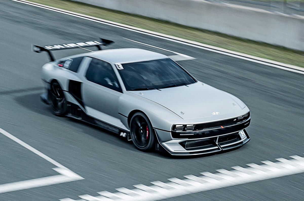Hyundai N Vision 74 crossing finish line Hyundai N Vision 74 crossing finish line