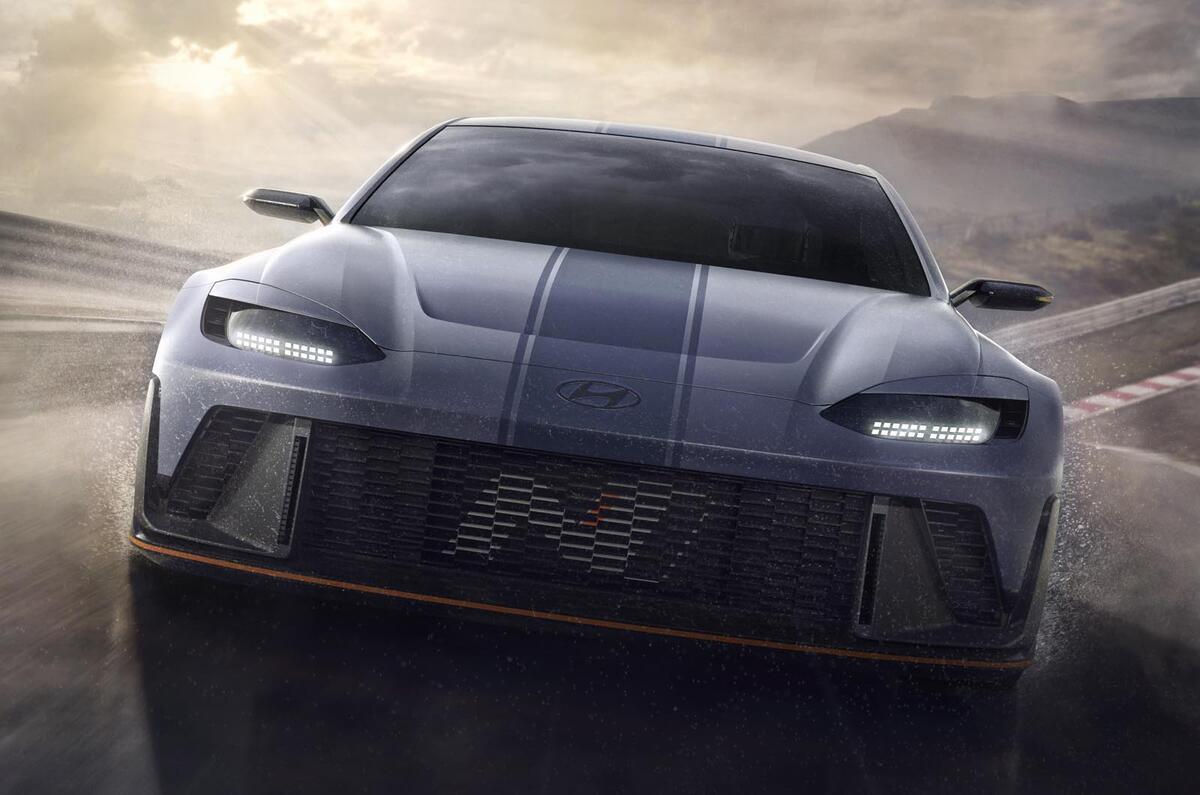 Hyundai RN22e dynamic front end