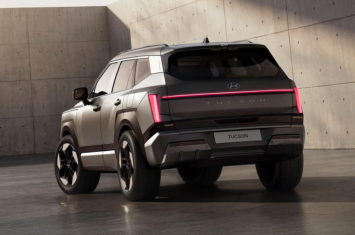 Hyundai Tucson rear three quarters