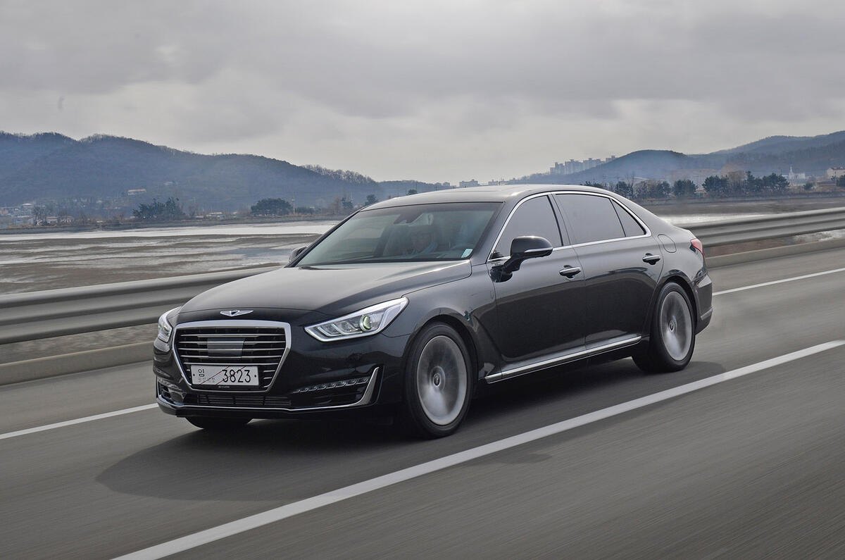 Genesis G90