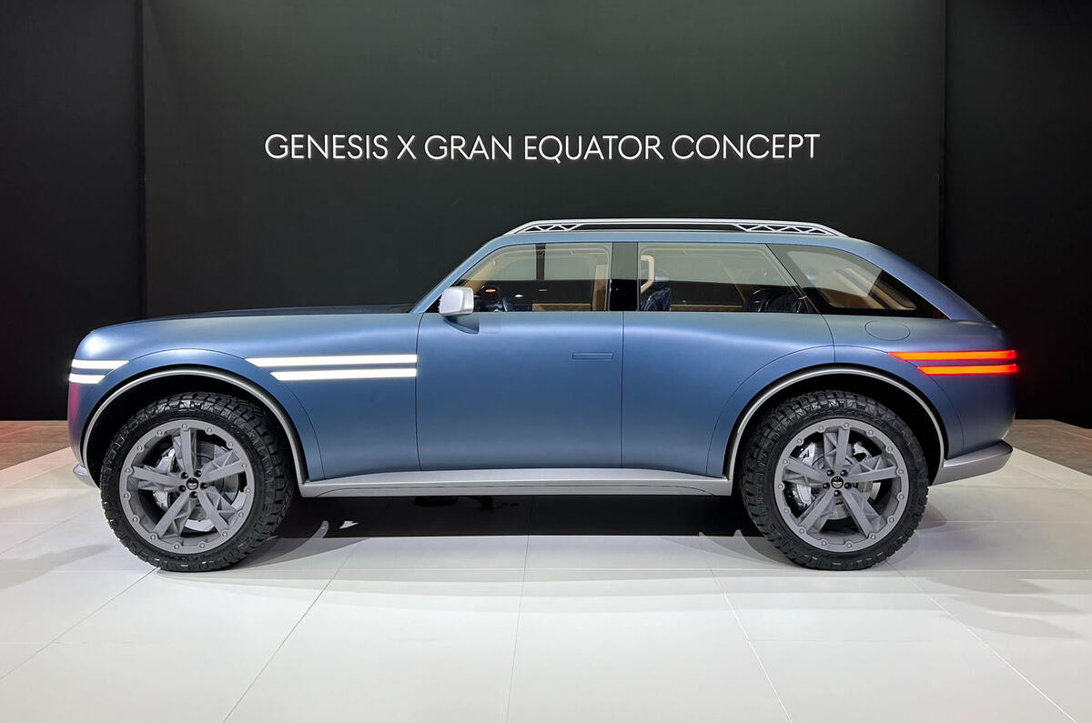 Hyundai X Gran Equator NY motor show side Hyundai X Gran Equator NY motor show side