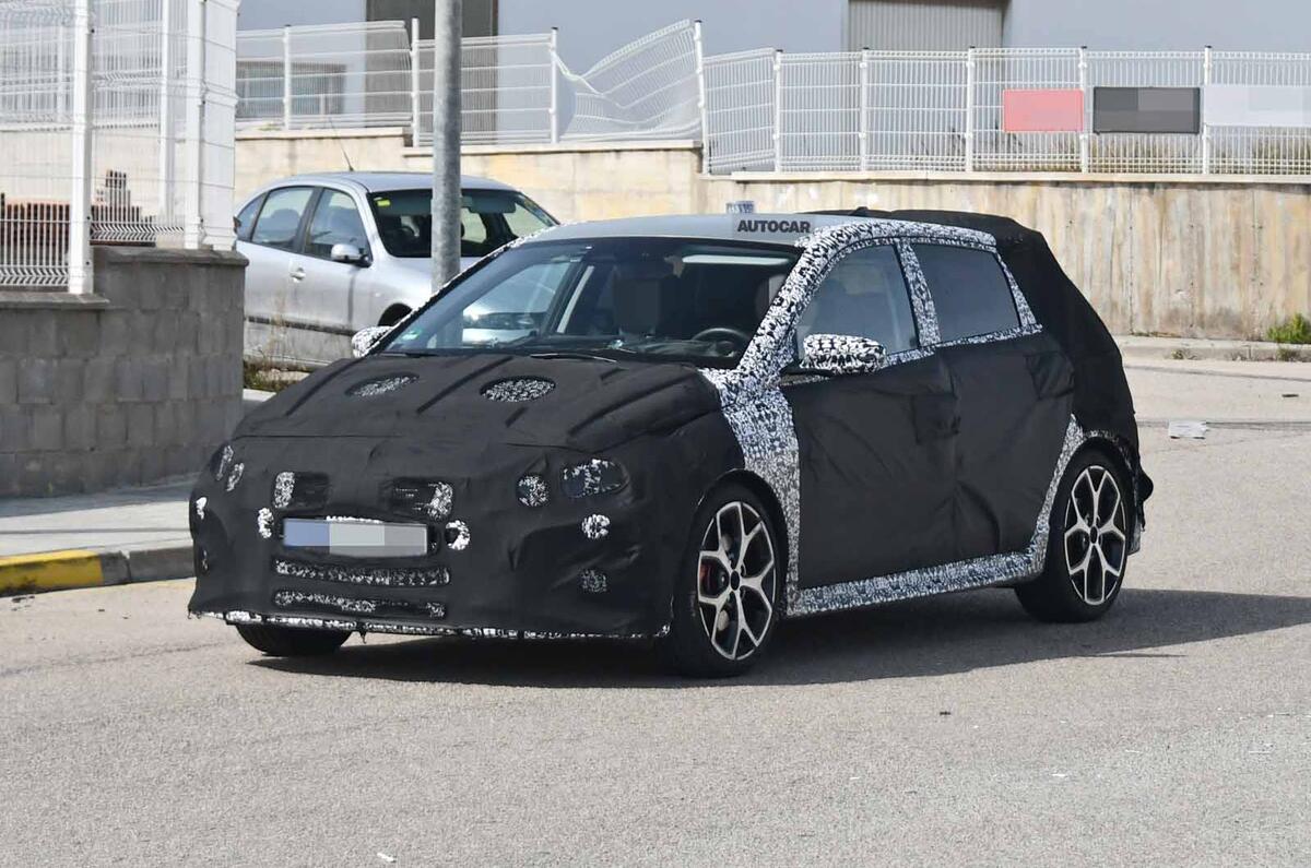 Hyundai i20 N spyshot front 3/4 Hyundai i20 N spyshot front 3/4