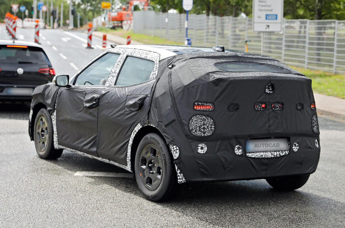 Hyundai Ioniq 2 spyshots driving rear 3 4 Hyundai Ioniq 2 spyshots driving rear 3 4