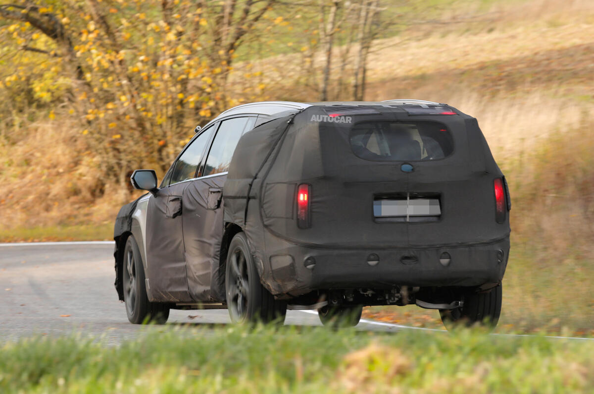 Hyundai Ioniq 7 rear cornering Hyundai Ioniq 7 rear cornering