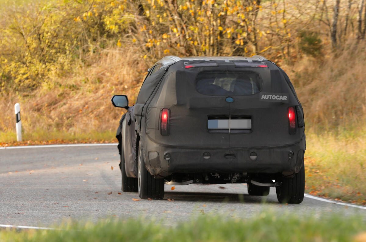 Hyundai Ioniq 7 rear distance Hyundai Ioniq 7 rear distance