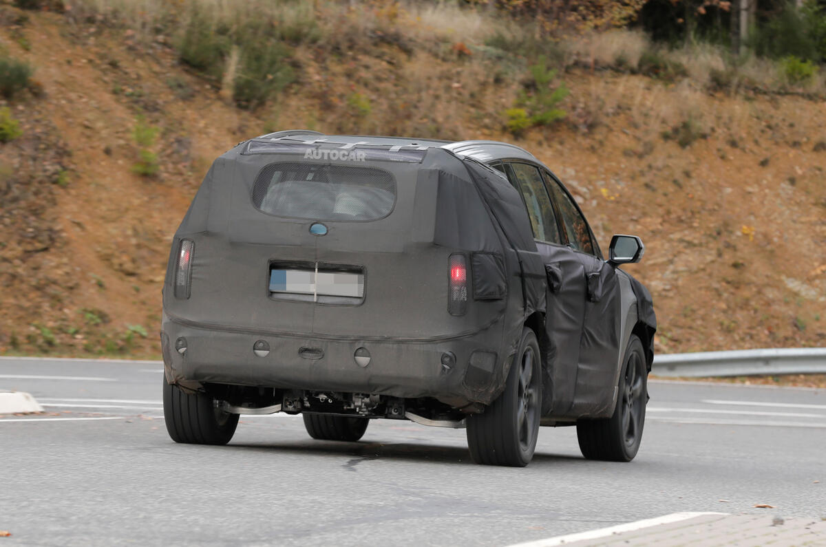 Hyundai Ioniq 7 rear dynamic Hyundai Ioniq 7 rear dynamic