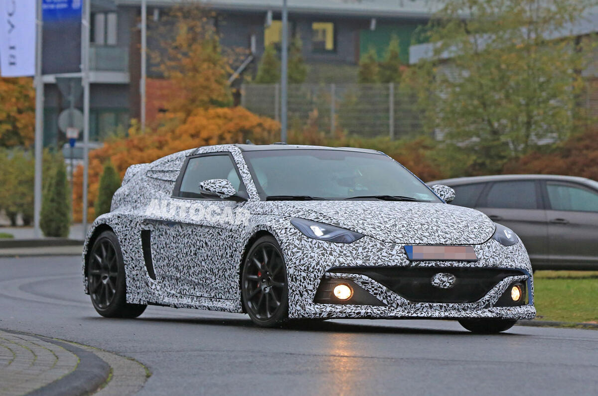 Hyundai RM16 N test mule spotted - hero front
